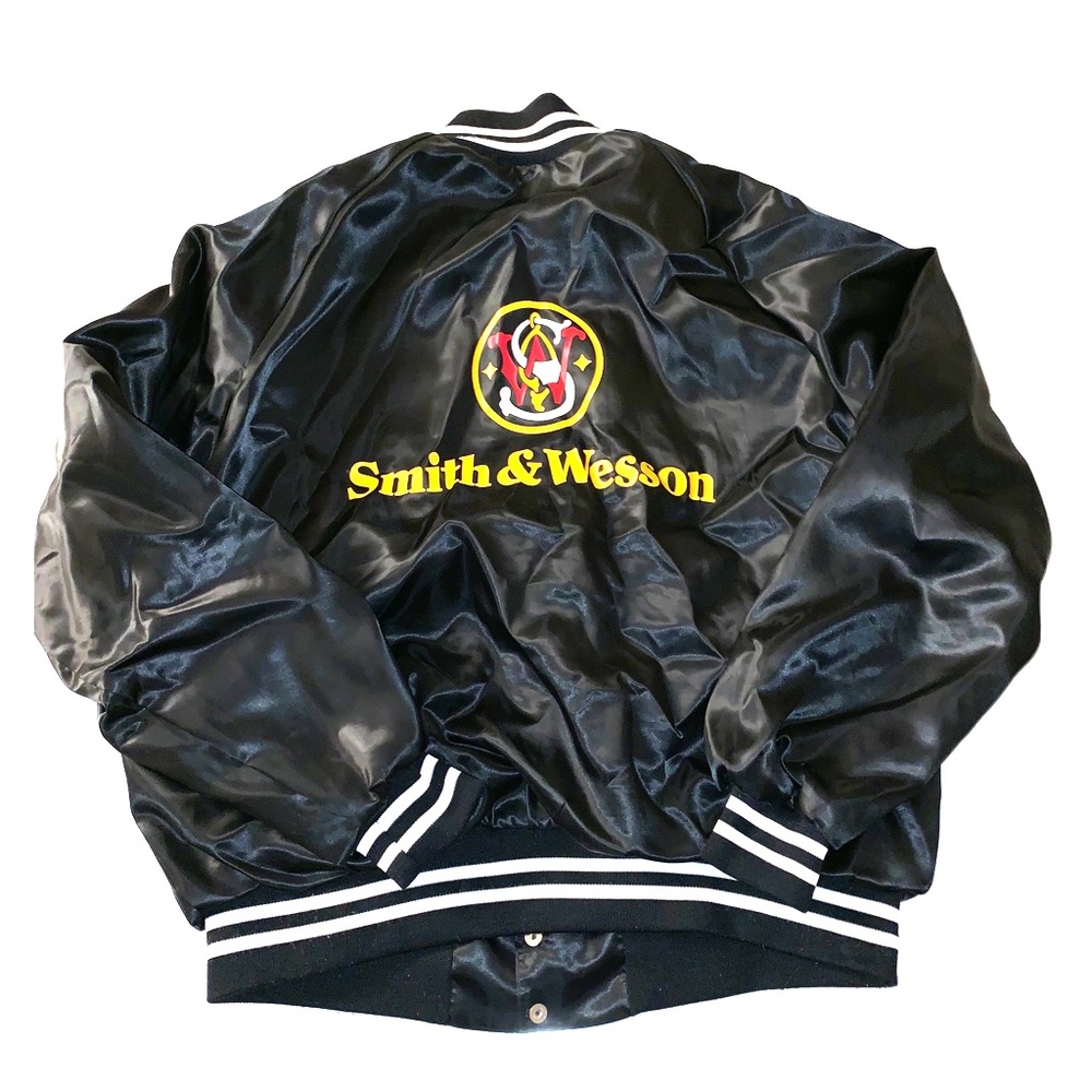 Smith & Wesson Wind Breaker